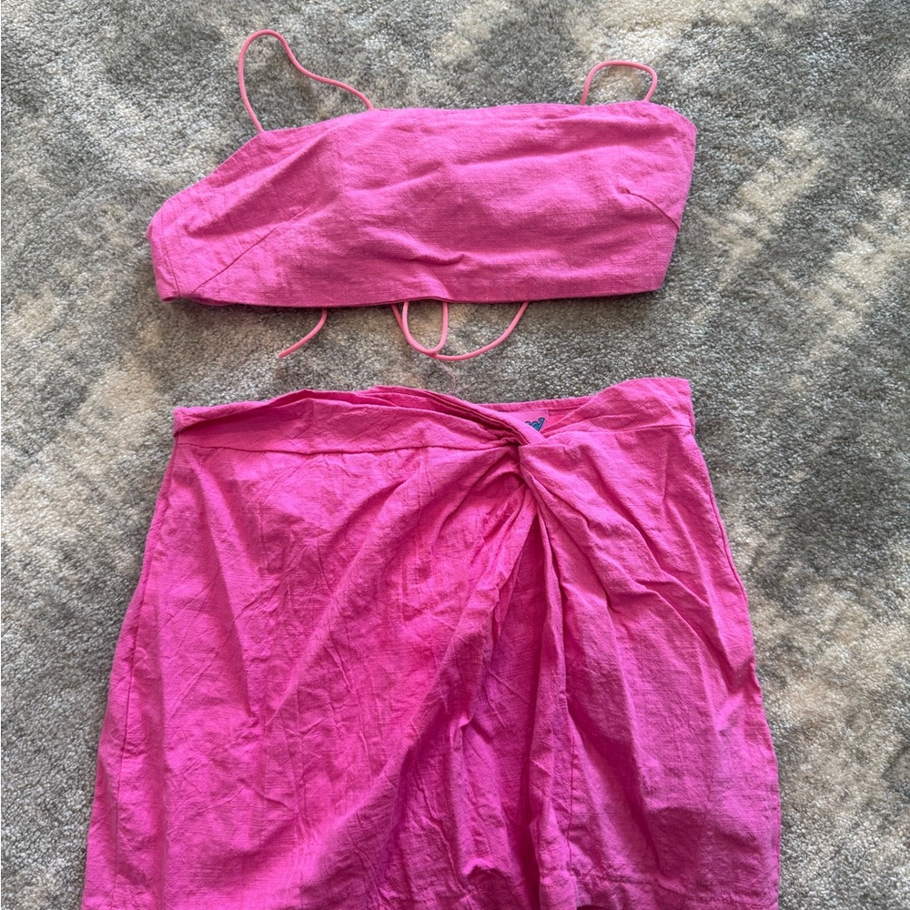Edikted Vibrant Pink Strapless Set